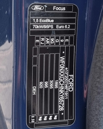 Ford Focus cena 39700 przebieg: 175998, rok produkcji 2019 z Warszawa małe 301